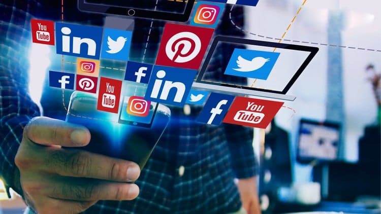 Mastering Social Media Marketing & Management